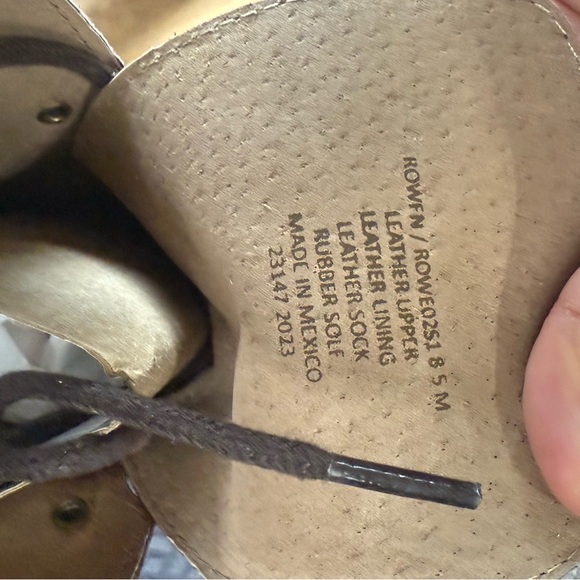 NWOT Steve Madden Rowen Boot in Brown Distressed Size 8.5 - Picture 9 of 13